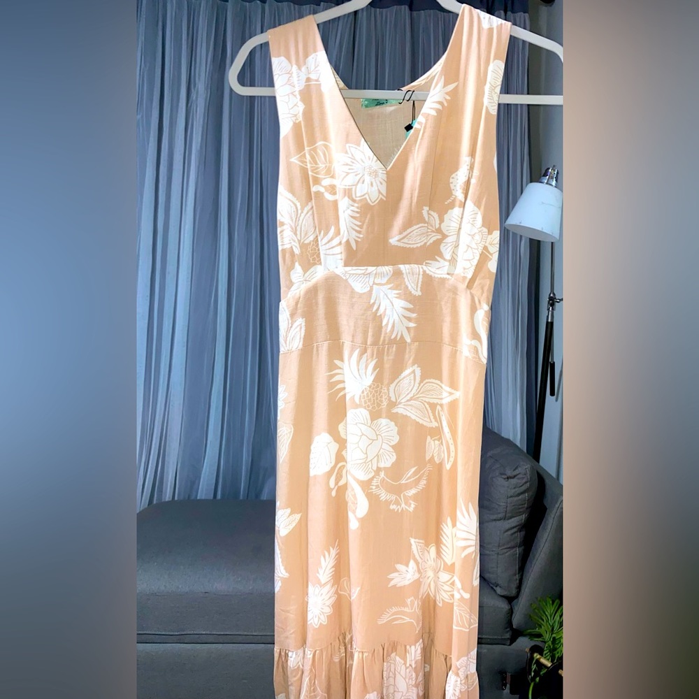 Nude M. CLAIRE Dress